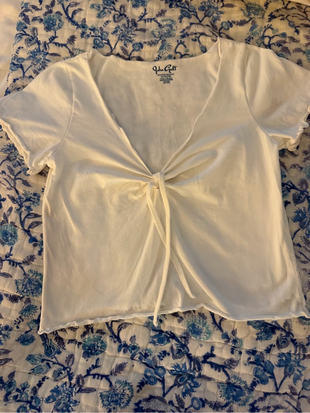 Brandy Melville Cream Tie-Front Crop Top